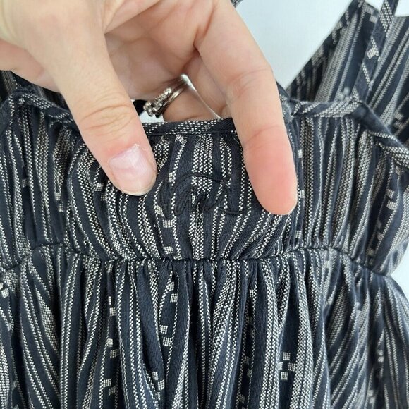 Vans Women’s XS Grey Black asymmetrical Summer Mini Skate Dress Casual Beach Bum - Picture 14 of 14